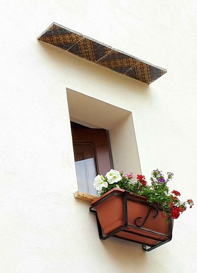 Al-Zabut Acomodação com café da manhã Sambuca di Sicilia Exterior foto